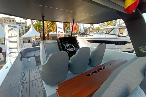 kattum-yachts-k-30-waikiki-0748bc16-5