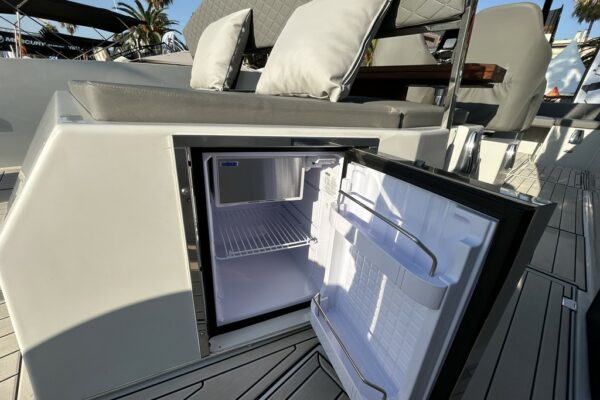 kattum-yachts-k-30-waikiki-ca30f1e7-5